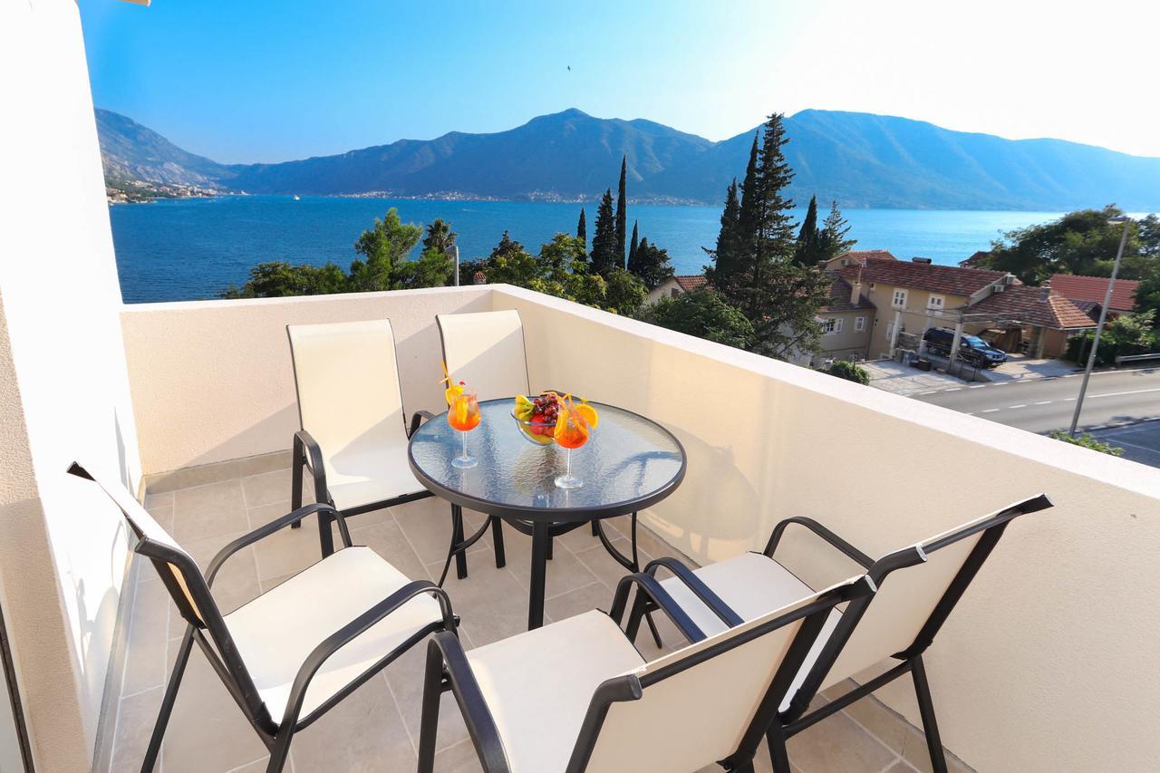 Jr Luxury Apartment Kotor Exterior photo